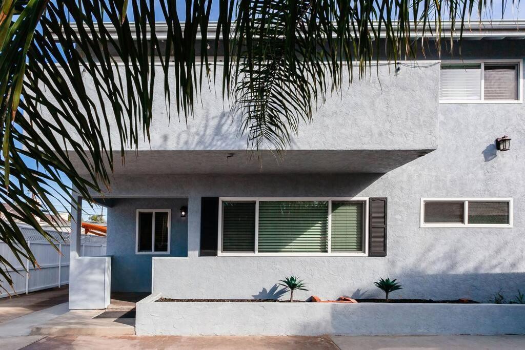 Crown Point Beach Retreat San Diego